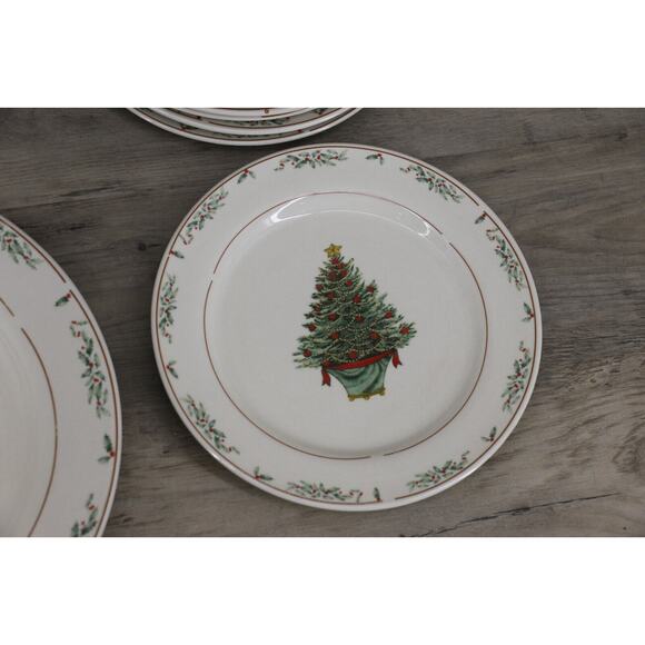 East Bay Import Co Ceramic Christmas Tree Holly Plates Set 7.5 & 10.5 Inches - Picture 4 of 10
